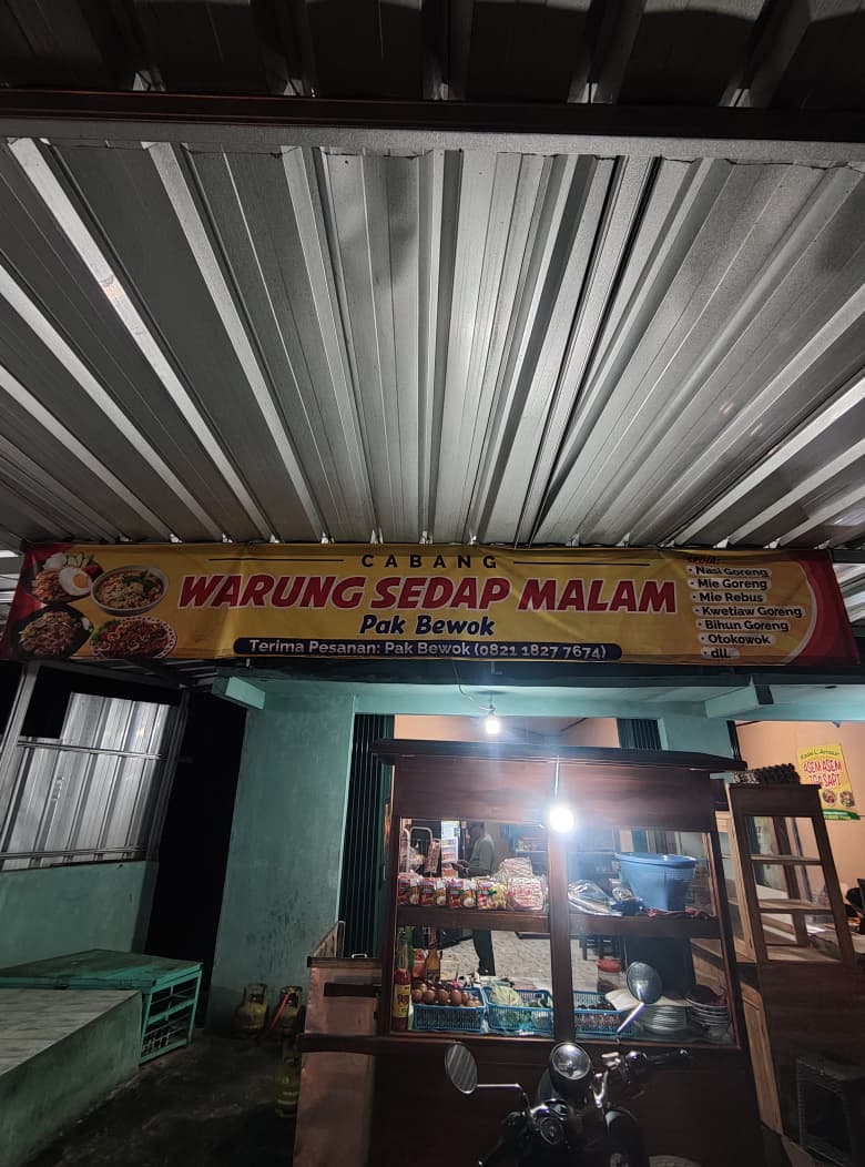 Warung Sedap Malam Pak Bewok